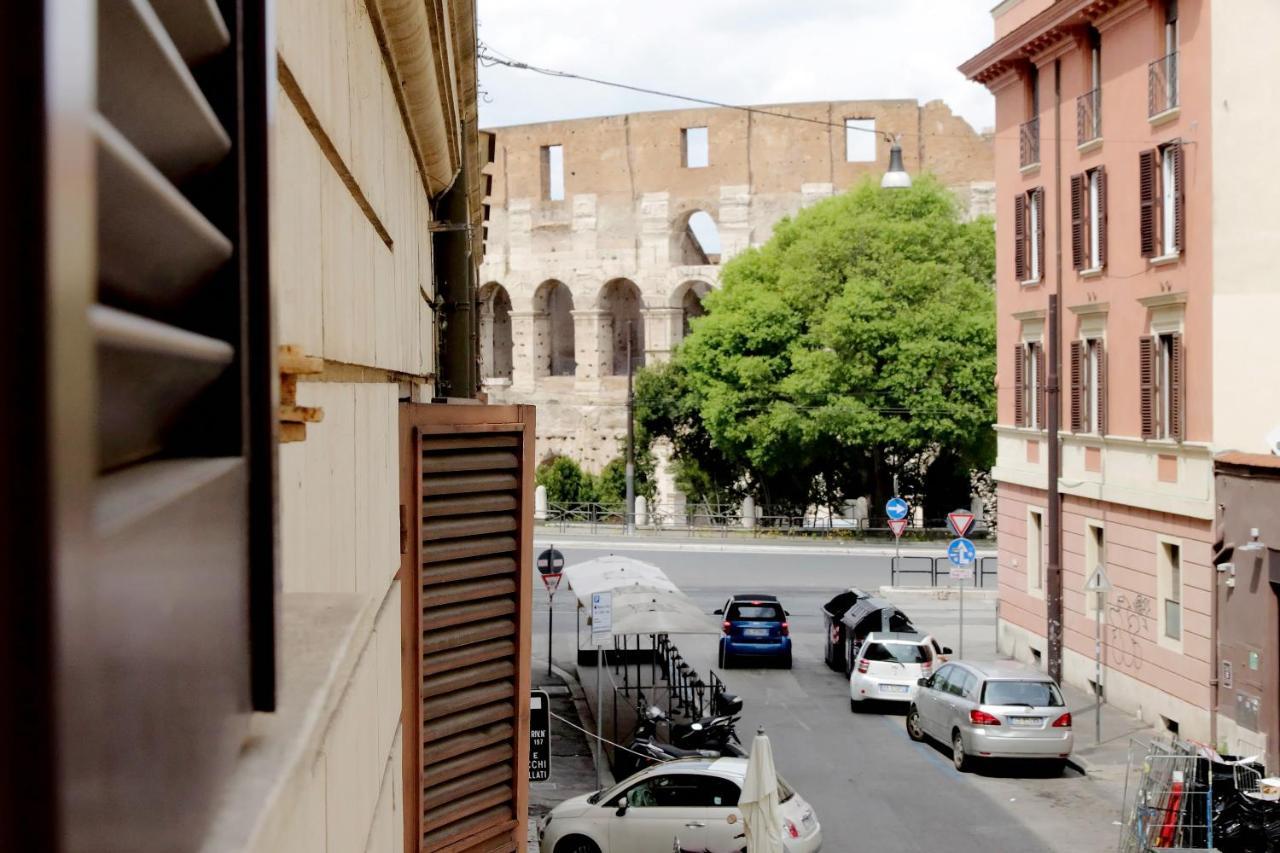 רומא Colosseo Terrace Apartment מראה חיצוני תמונה